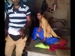 Desi Jija's Sali Ki vid shows her oral skills