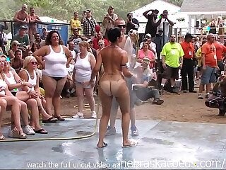 fledgling bare challenge at this years nudes a poppin jamboree in indiana