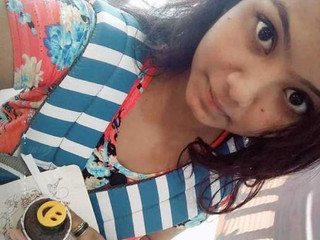 Indian lady flaunts her yam-sized bra-stuffers in front of her boyfriend