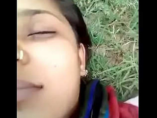 Local randi gets paid to have intercourse outdoors in India