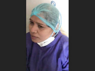 Desi nurse gives  a bj in polyclinic