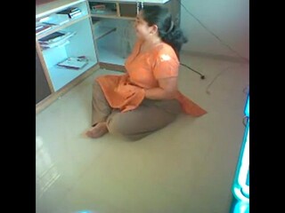 Mature office couple indulges in scorching MMS romp session