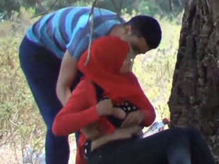 Arab couple enjoys public show of affection in open air