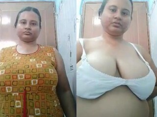 Miktanker's cunt  and  session with a raw and moaning bhabi