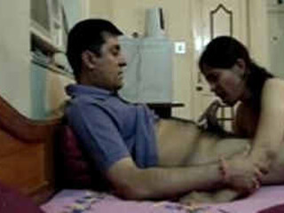 Desi office bi-atch gets fucked by boss in 30 minutes